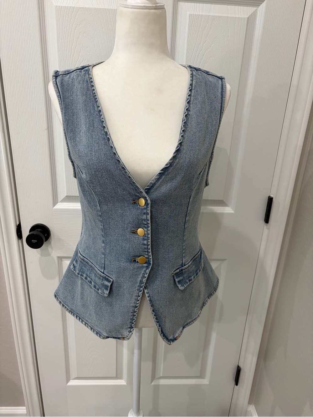 Vigoss Light Blue Denim Sleeveless Vest with Gold Buttons - Size M